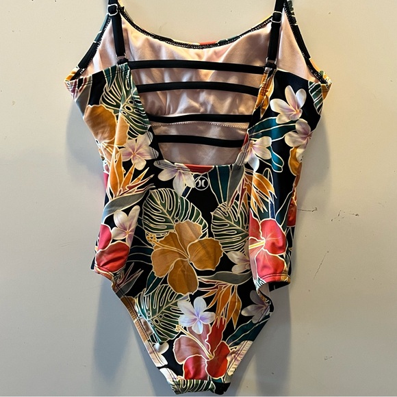 HURLEY BLACK MULTI ONE PC REMOVABLE CUPS UPF 50 SWIMSUIT size small - Picture 7 of 7